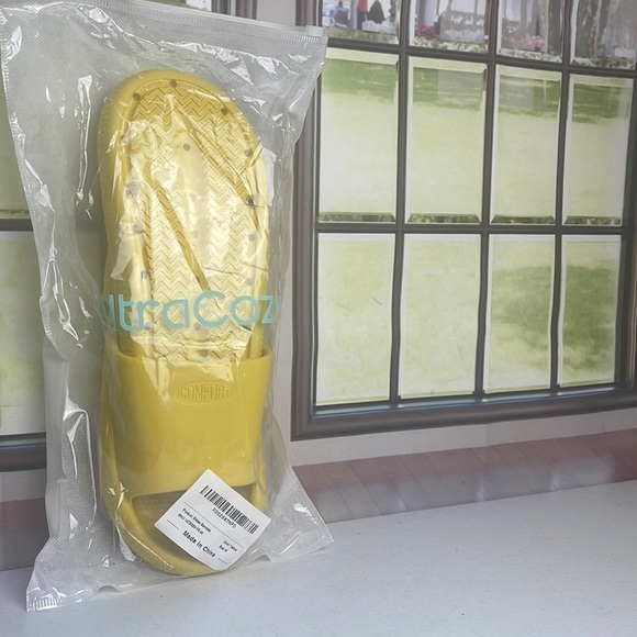 UltraCozy Comfort Slide Sandals - Picture 6 of 6